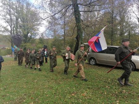 Spominska slovesnost Gornje Laze