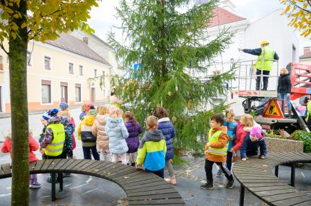 Prižig lučk Semič