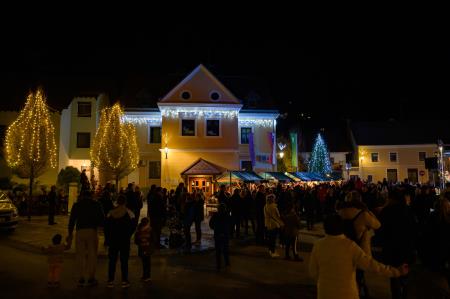 Prižig lučk Semič