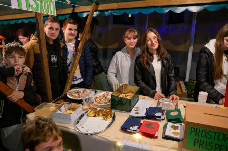 Prižig lučk Semič