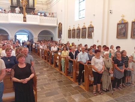 Poslovilna sveta maša župnika Luke Zidanška, foto Marko Banovec