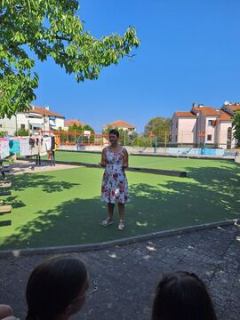 Županja Polona Kambič obiskala otroke na zdravstvenem letovanju